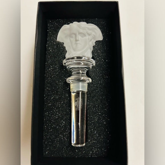 New in Box Versace Rosenthal Crystal Bottle Stopper Medusa Head on both sides - Picture 6 of 16